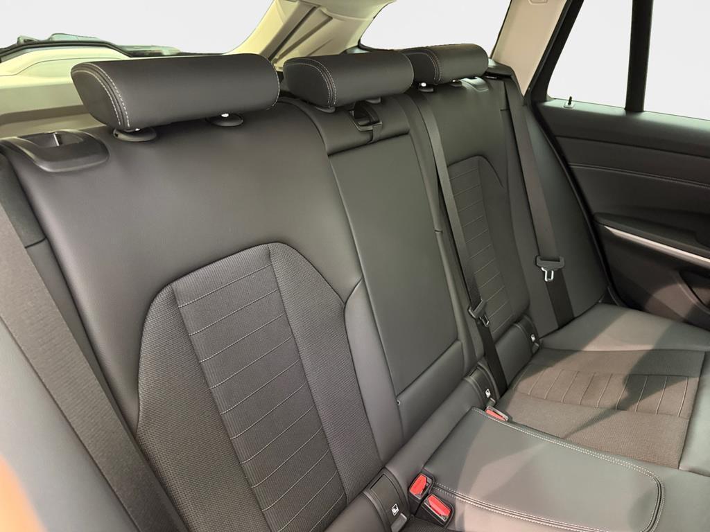 BMW 330 330d Touring xDrive