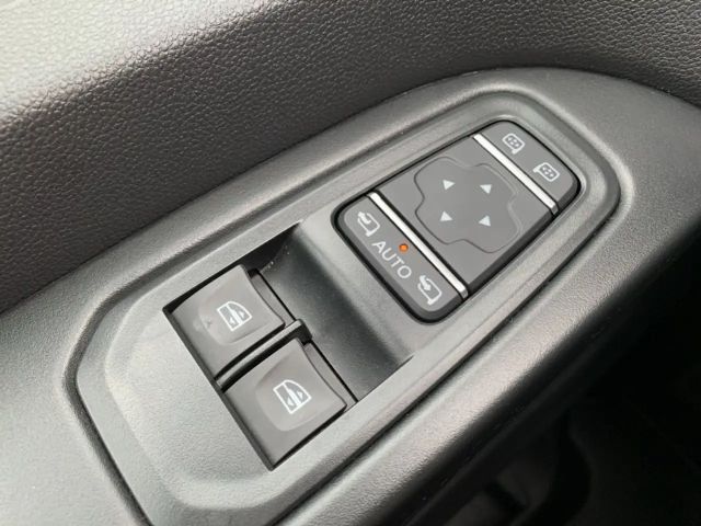 Renault Trafic Blue Grand Spaceclass