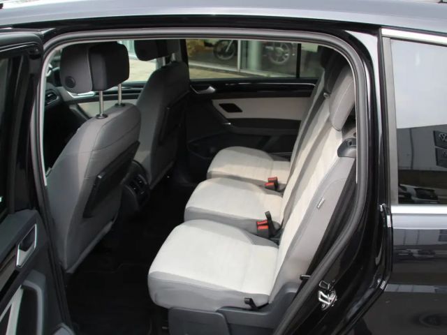 Volkswagen Touran DSG Highline