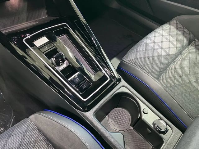 Volkswagen Golf DSG Sport