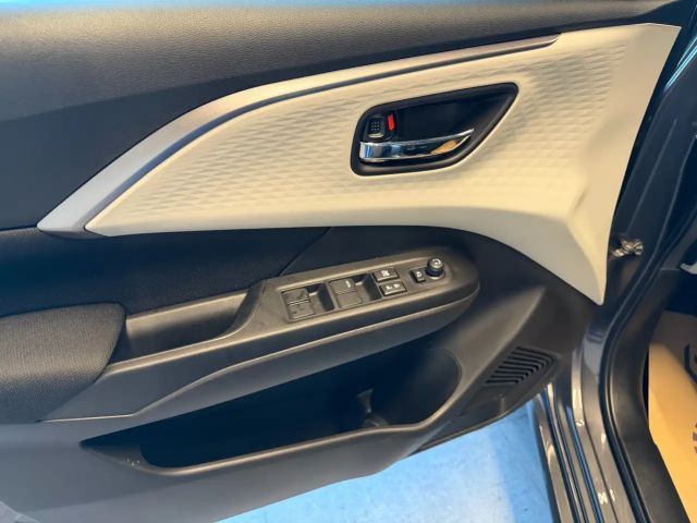 Suzuki Swift AllGrip DualJet Flash