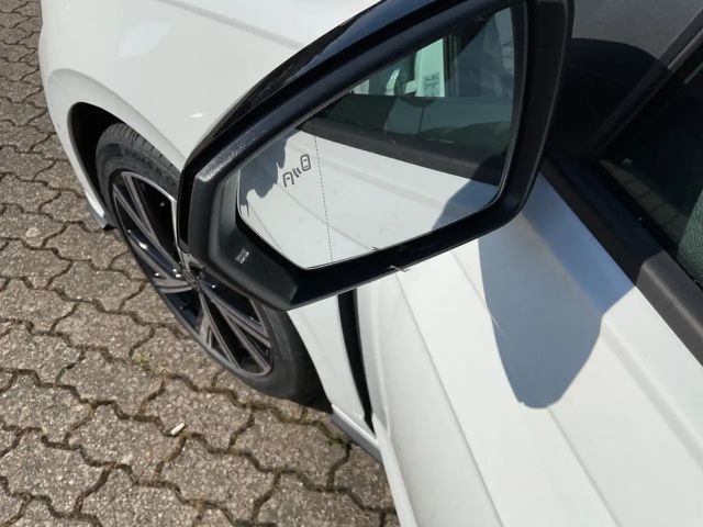 Volkswagen Polo 1.0 TSI DSG R-Line