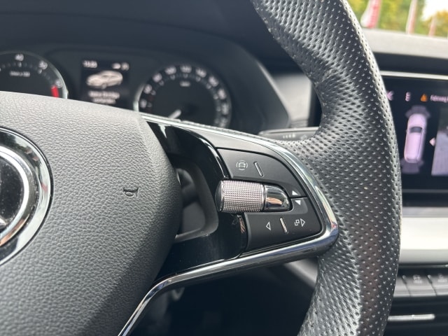 Skoda Octavia 1.5 TSI Ambition Combi