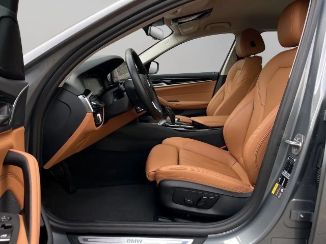 BMW 530 530e Touring