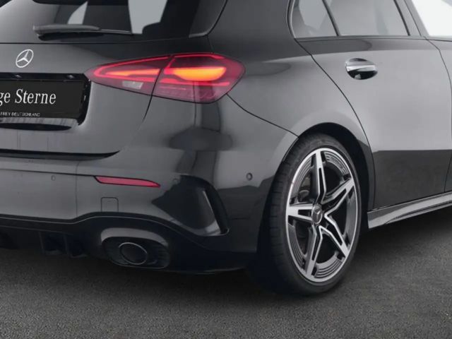 Mercedes-Benz A 35 AMG AMG Line