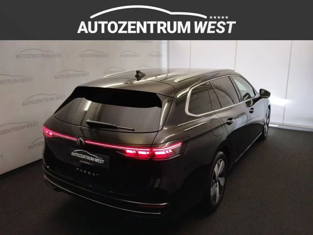 Volkswagen Passat 2.0 TDI Business DSG Variant