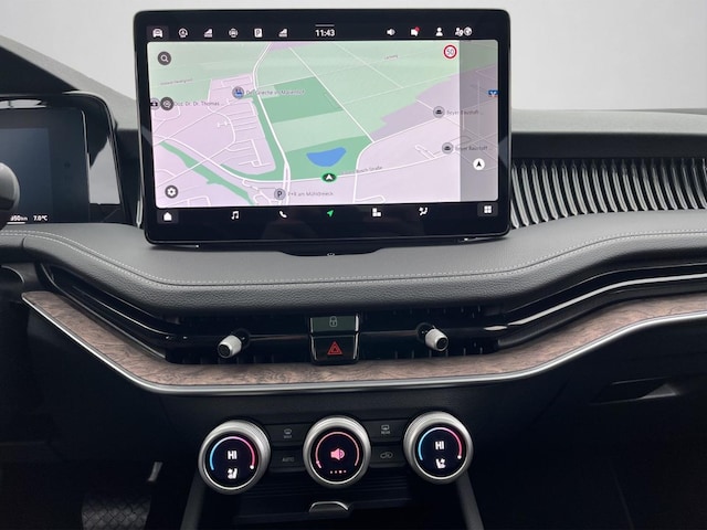 Skoda Superb 2.0 TDI Combi