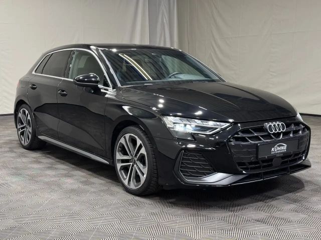 Audi A3 1.5 TFSI S-Line Sedan