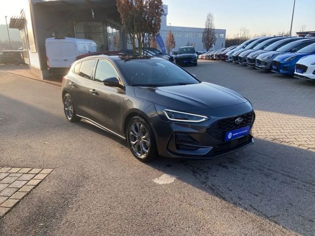 Ford Focus EcoBoost ST Line