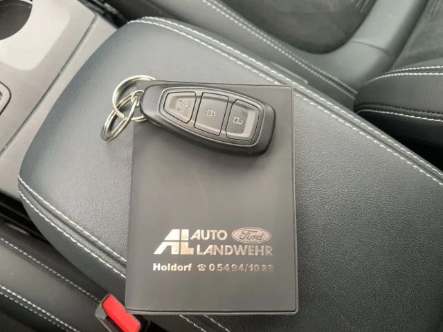 Ford Kuga Active Hybrid X