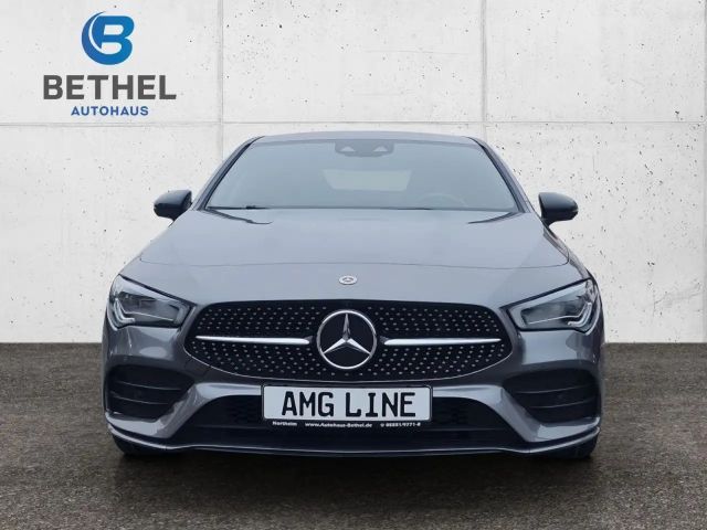 Mercedes-Benz CLA 220 AMG Line CLA 220 d Coupé