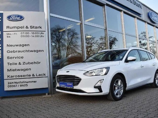 Ford Focus Cool & Connect