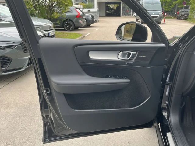 Volvo XC40 Plus