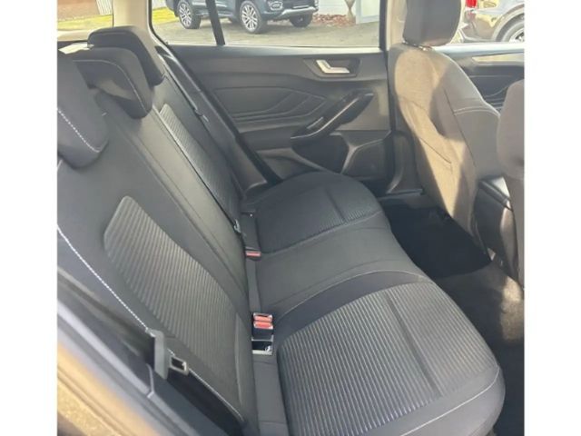 Ford Focus EcoBoost Titanium Wagon