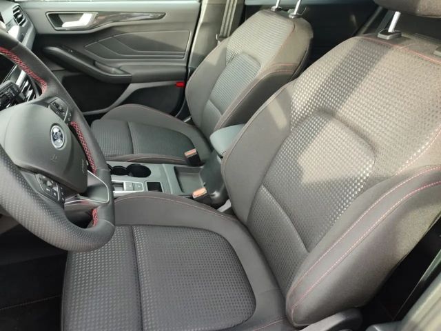 Ford Focus ST Line Wagon