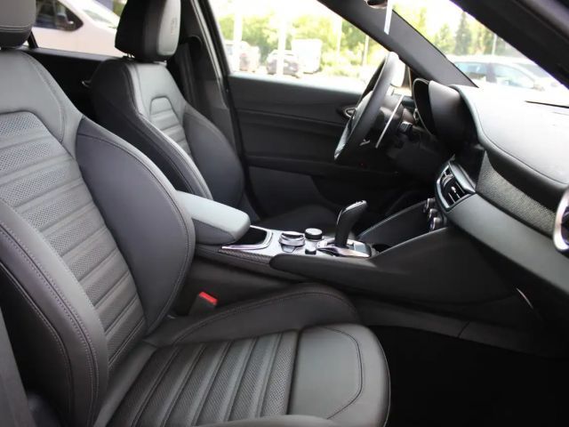 Alfa Romeo Giulia Turbo