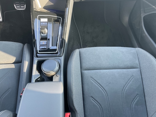 Volkswagen Golf 1.5 eTSI Golf VIII Style