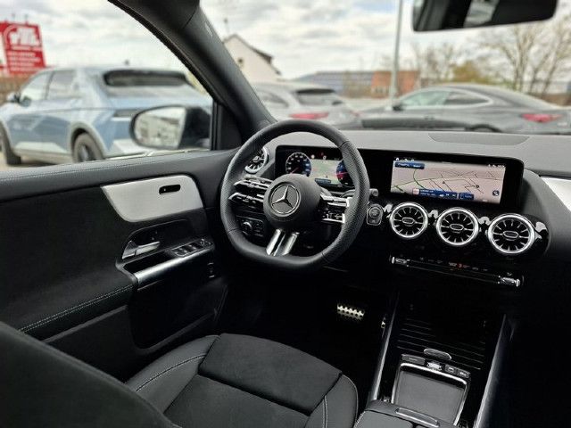 Mercedes-Benz GLA 220 4MATIC