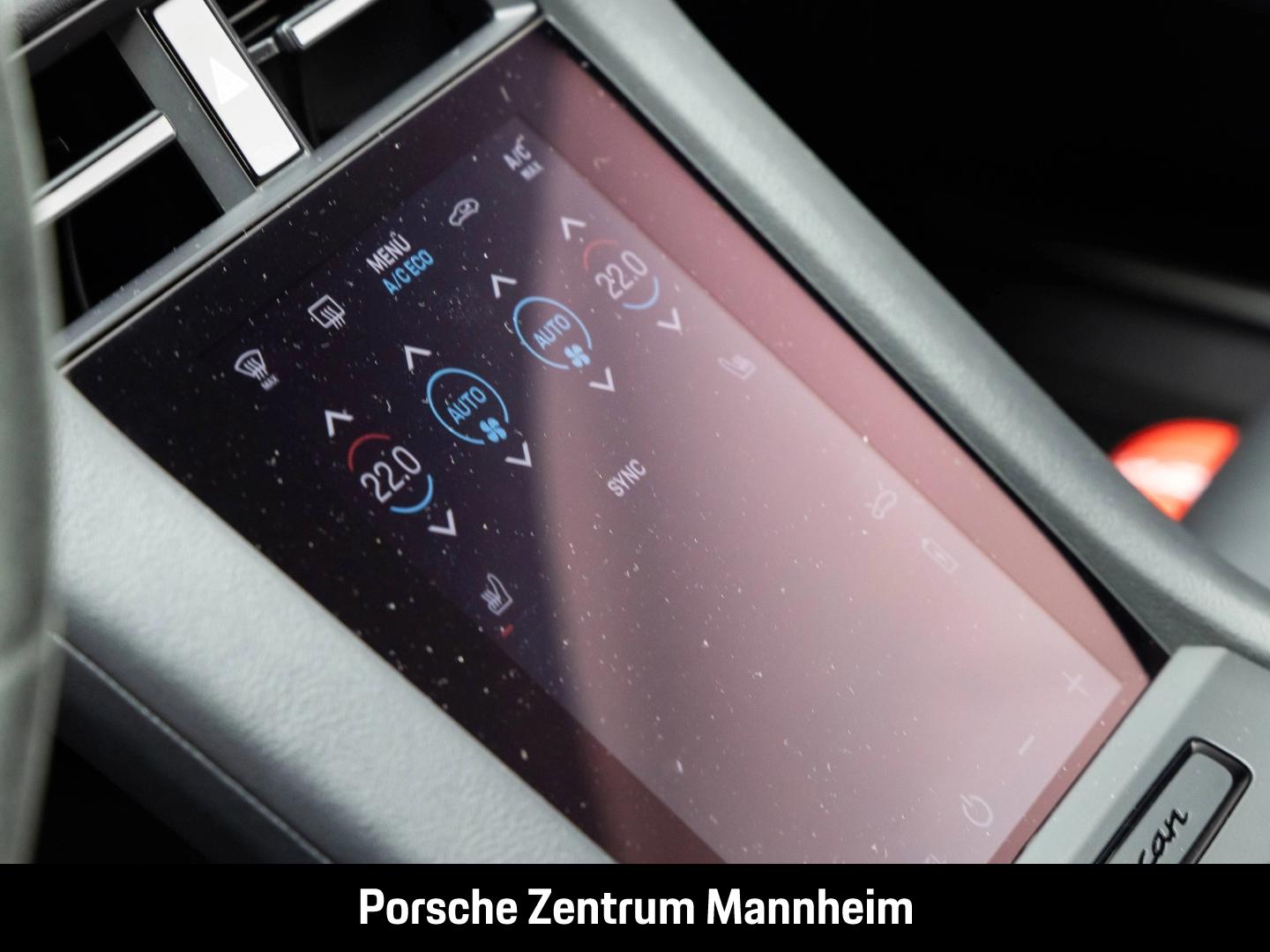 Porsche Taycan 4S Cross Turismo