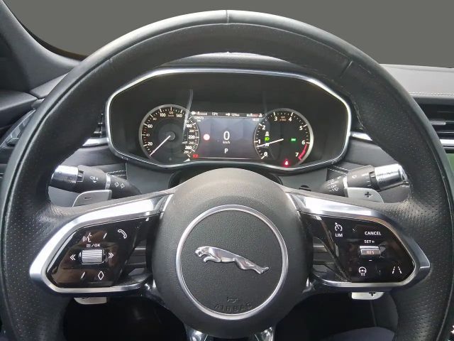 Jaguar F-Pace AWD P250 R-Dynamic