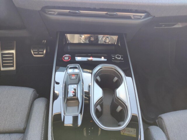 Audi A6 Avant Quattro S-Tronic