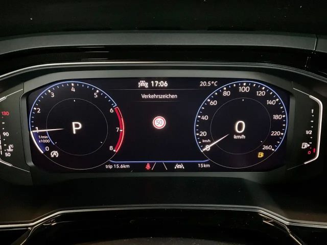 Volkswagen Taigo 1.0 TSI DSG R-Line