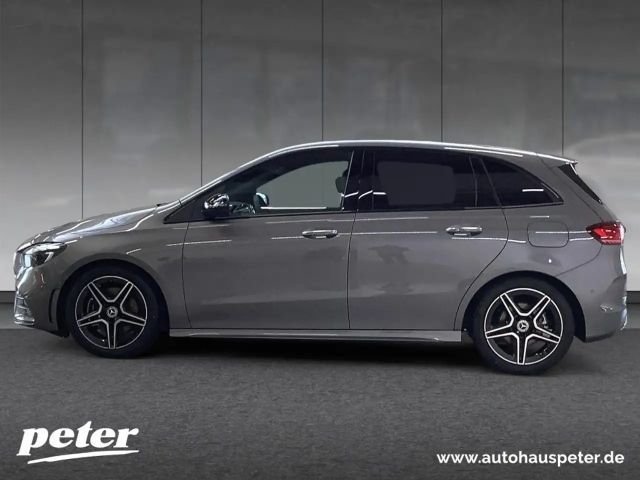 Mercedes-Benz B 220 4MATIC AMG Line