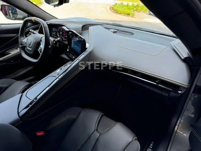 Corvette C8 Coupe Stingray