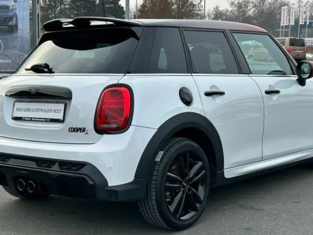 MINI Cooper S 5-deurs