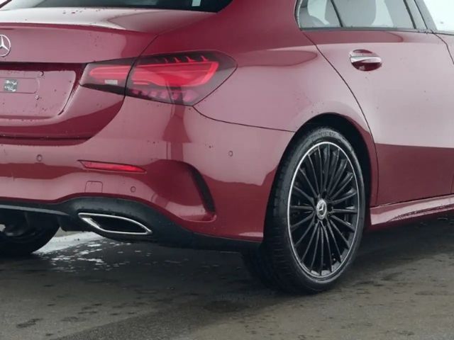 Mercedes-Benz A 250 4MATIC AMG Line Premium