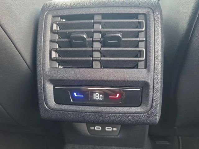 Volkswagen Golf 2.0 TDI DSG