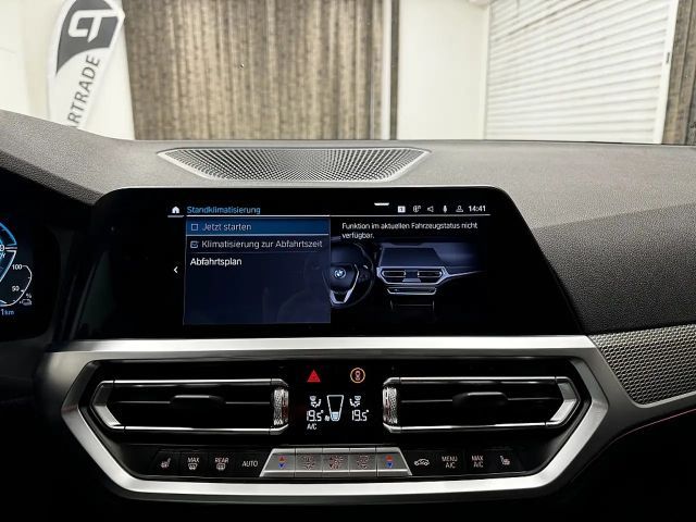 BMW 330 330e M-Sport Touring xDrive