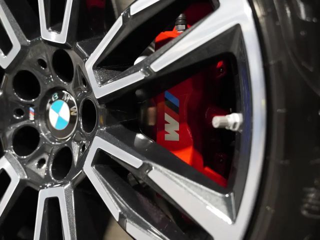 BMW 520 520d M-Sport Sedan xDrive