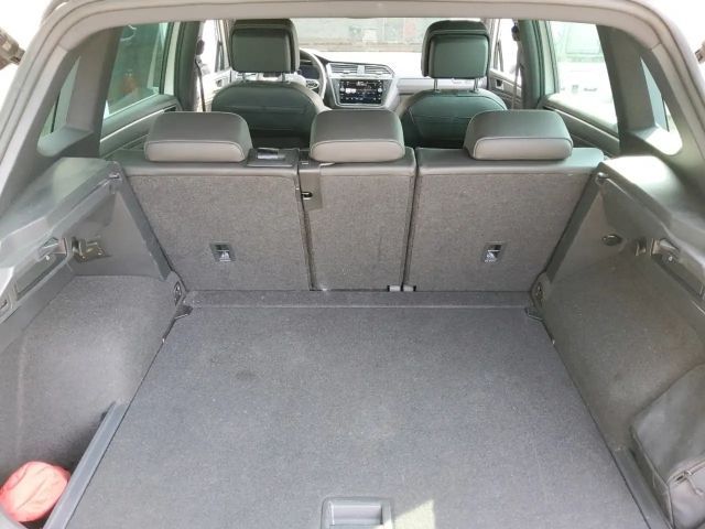 Volkswagen Tiguan 2.0 TDI DSG R-Line