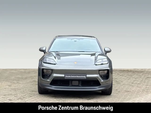 Porsche Macan 4