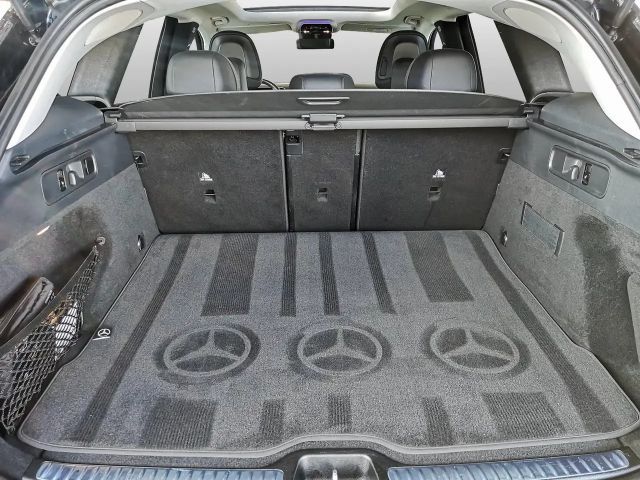 Mercedes-Benz GLC 300 4MATIC AMG Line