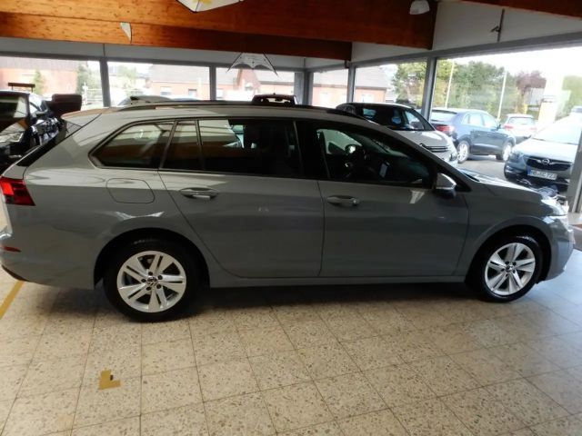 Volkswagen Golf DSG Life Variant
