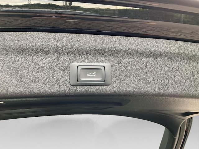 Audi S6 Avant Quattro