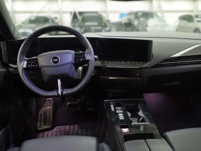 Opel Astra Sports Tourer Ultimate