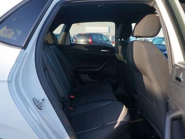 Volkswagen Polo 1.0 TSI Highline R-Line