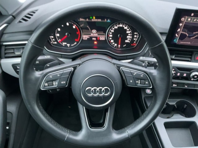 Audi A4 35 TFSI Avant S-Tronic