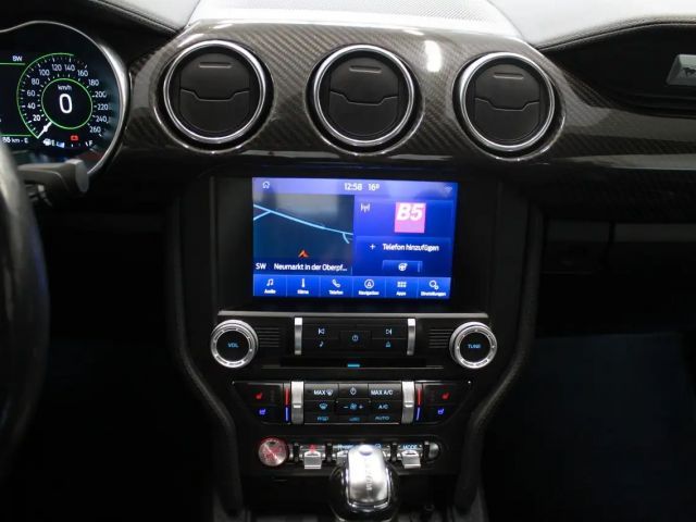 Ford Mustang Fastback GT 5.0 V8