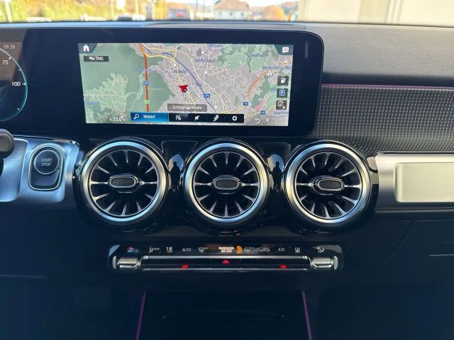 Mercedes-Benz EQB 250