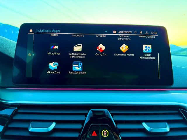 BMW 530 530e M-Sport Sedan xDrive