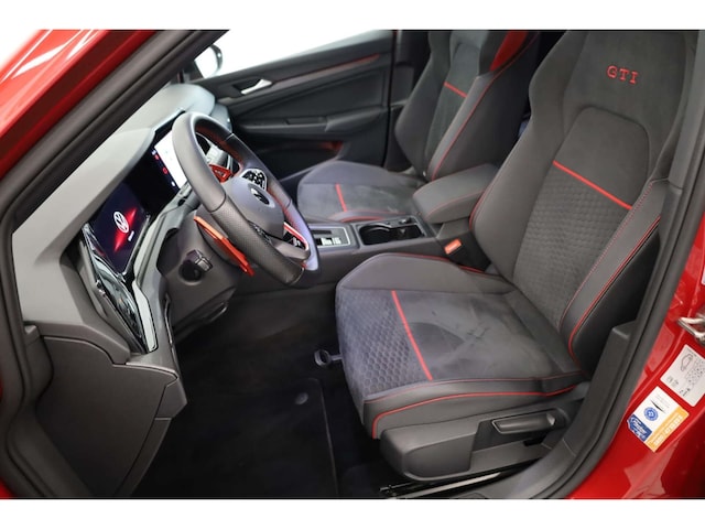 Volkswagen Golf 2.0 TSI DSG