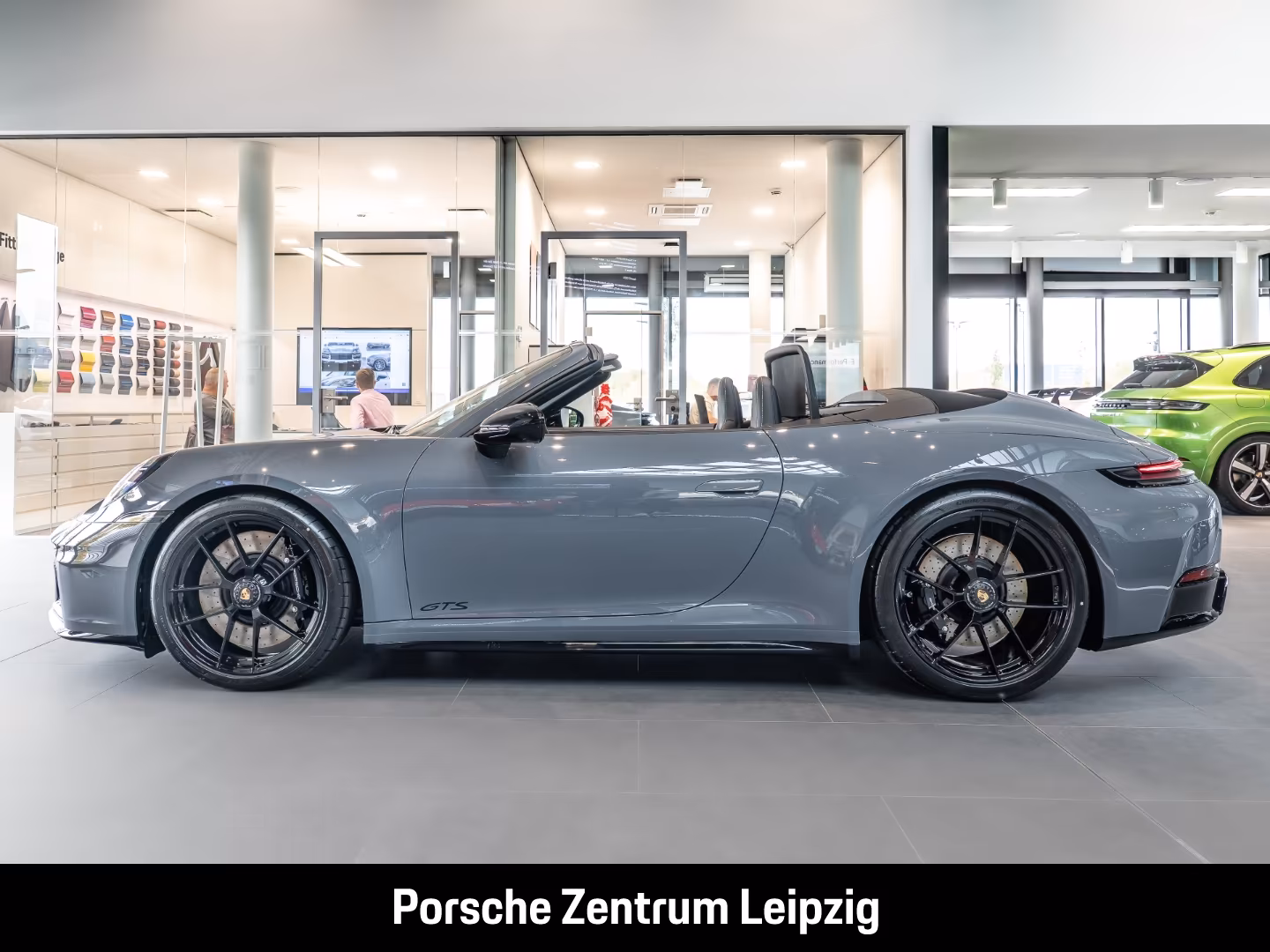 Porsche 911 992 Cabriolet Carrera GTS
