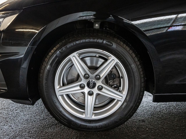 Audi A4 35 TFSI Avant S-Tronic