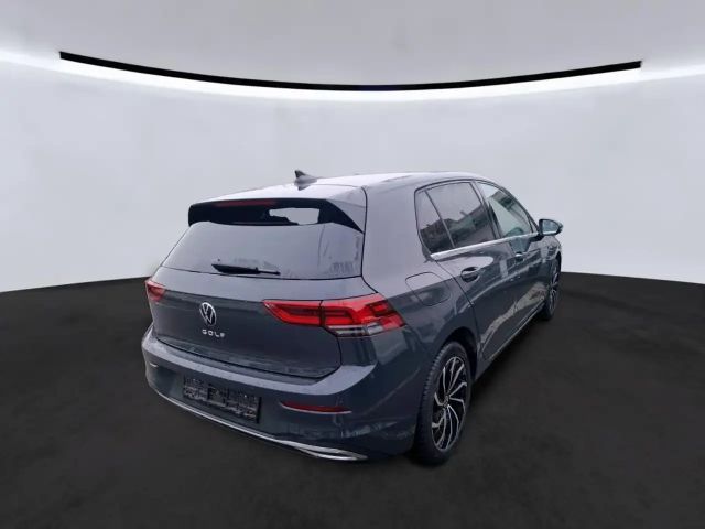 Volkswagen Golf 1.5 TSI Style