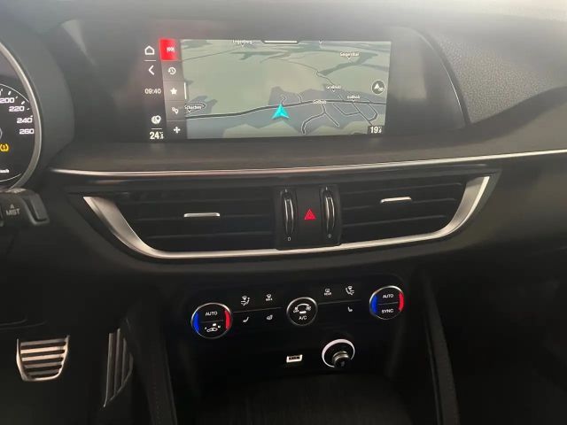 Alfa Romeo Stelvio AT8 Q4 TI