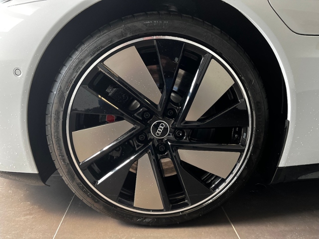 Audi RS e-tron GT Quattro